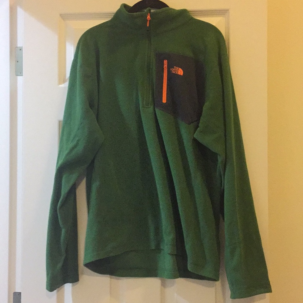 Men’s north face quarter zip